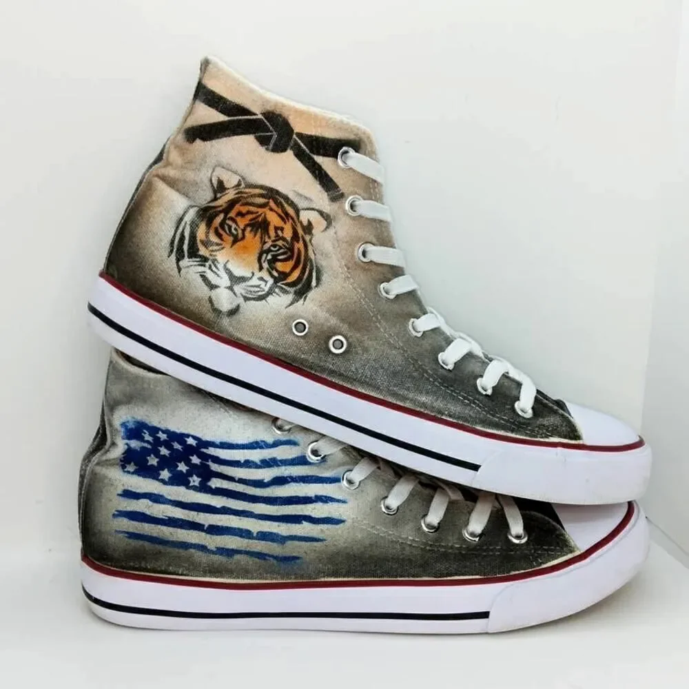 Converse custom graphics
